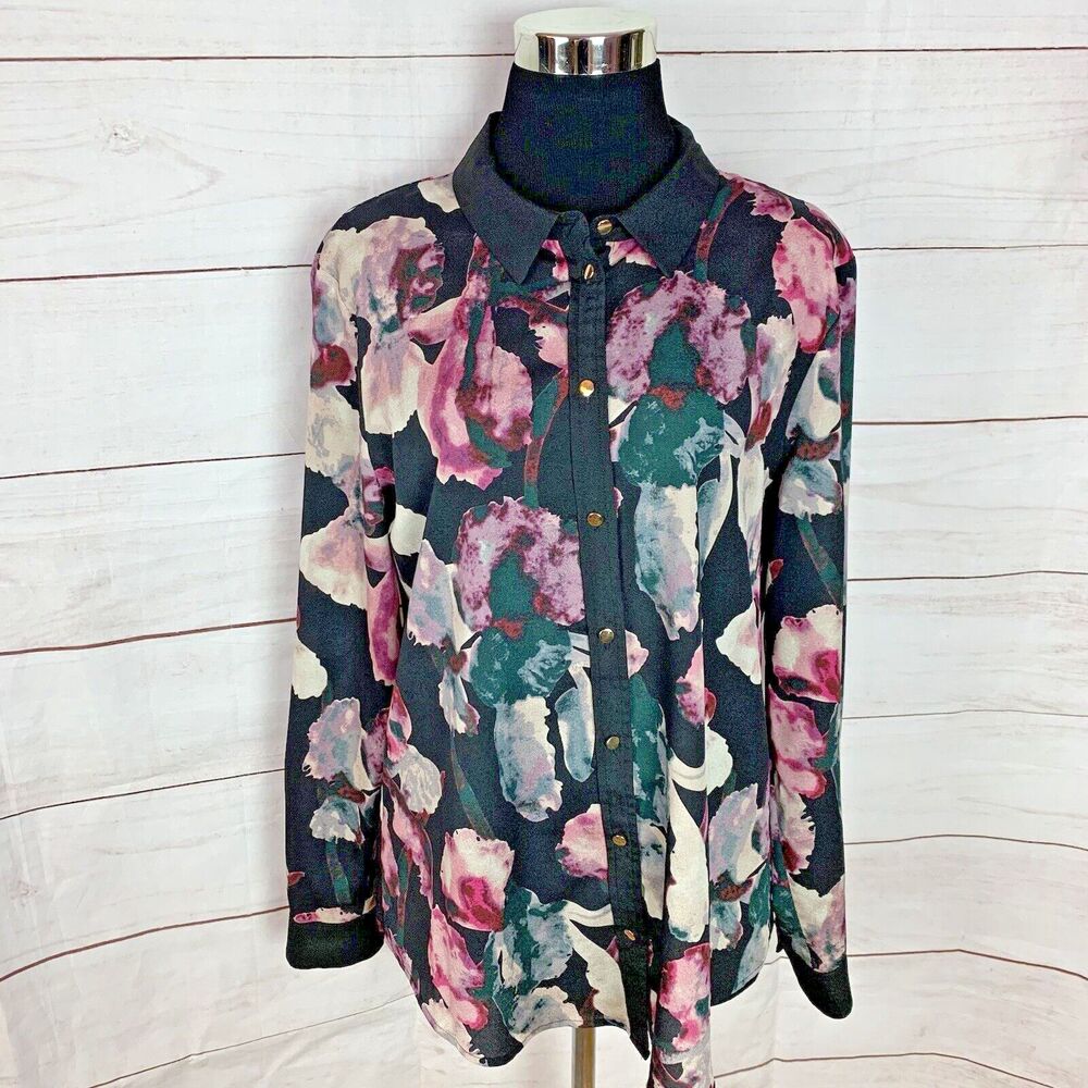 Ivanka Trump Navy Floral Button-Down Blouse